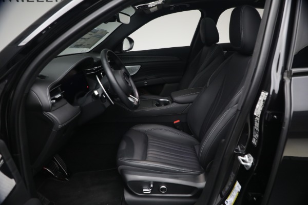 Used 2023 Maserati Grecale GT for sale $40,900 at Alfa Romeo of Greenwich in Greenwich CT 06830 13