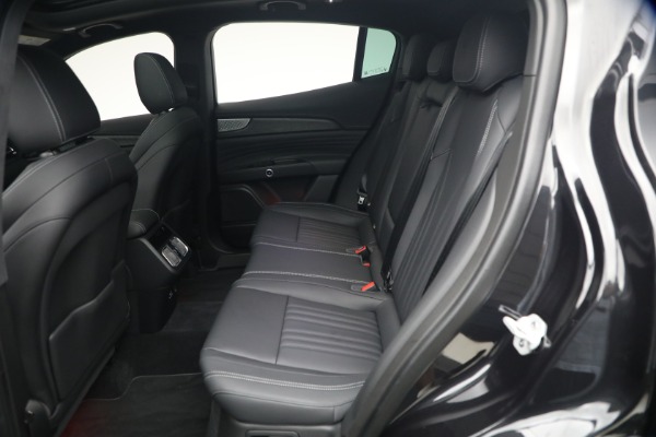 Used 2023 Maserati Grecale GT for sale $40,900 at Alfa Romeo of Greenwich in Greenwich CT 06830 19