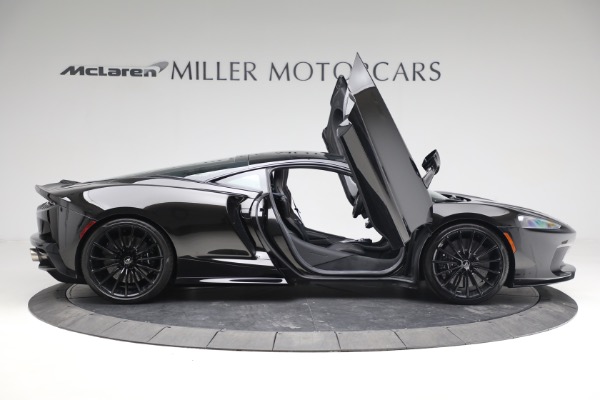 Used 2021 McLaren GT Luxe for sale Sold at Alfa Romeo of Greenwich in Greenwich CT 06830 21