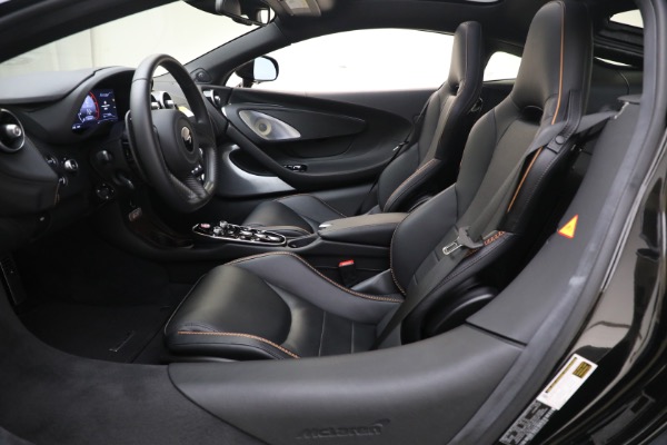 Used 2021 McLaren GT Luxe for sale Sold at Alfa Romeo of Greenwich in Greenwich CT 06830 27