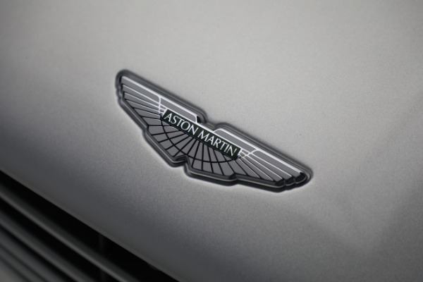 Used 2019 Aston Martin DB11 V8 for sale $122,900 at Alfa Romeo of Greenwich in Greenwich CT 06830 27