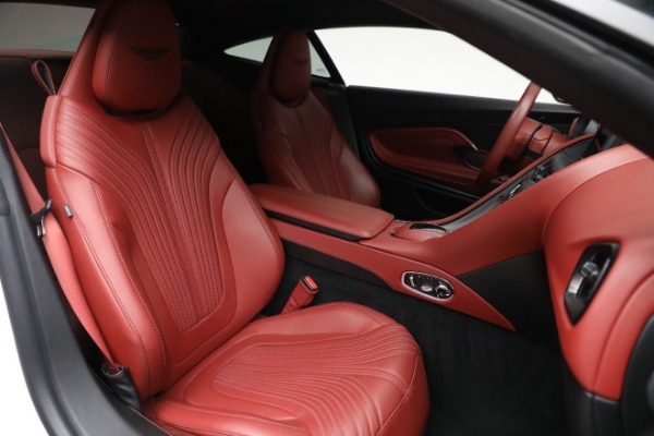 Used 2019 Aston Martin DB11 V8 for sale $129,900 at Alfa Romeo of Greenwich in Greenwich CT 06830 27