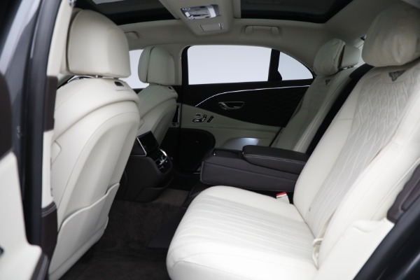 Used 2022 Bentley Flying Spur W12 for sale $249,900 at Alfa Romeo of Greenwich in Greenwich CT 06830 25