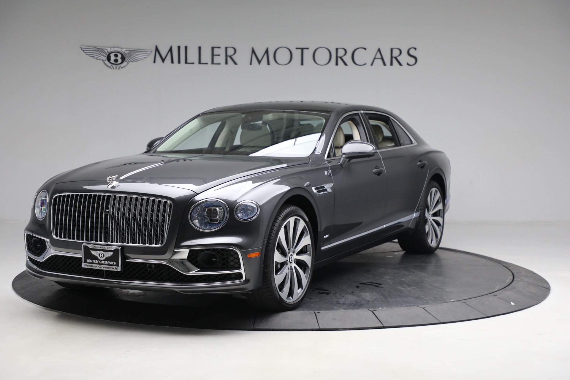 Used 2022 Bentley Flying Spur W12 for sale $249,900 at Alfa Romeo of Greenwich in Greenwich CT 06830 1
