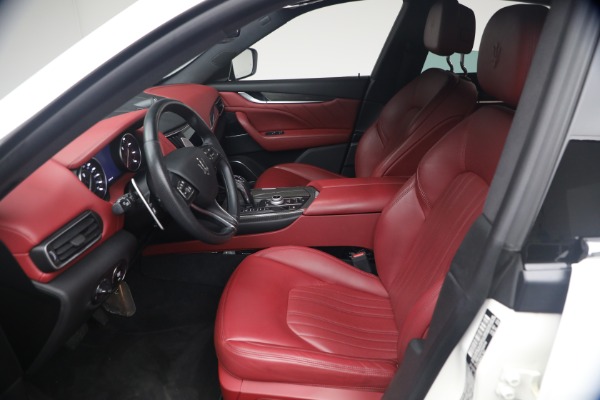Used 2023 Maserati Levante GT for sale $42,900 at Alfa Romeo of Greenwich in Greenwich CT 06830 13