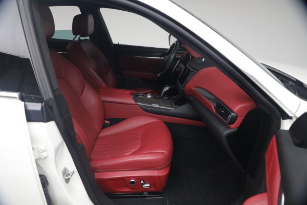 Used 2023 Maserati Levante GT for sale $42,900 at Alfa Romeo of Greenwich in Greenwich CT 06830 14