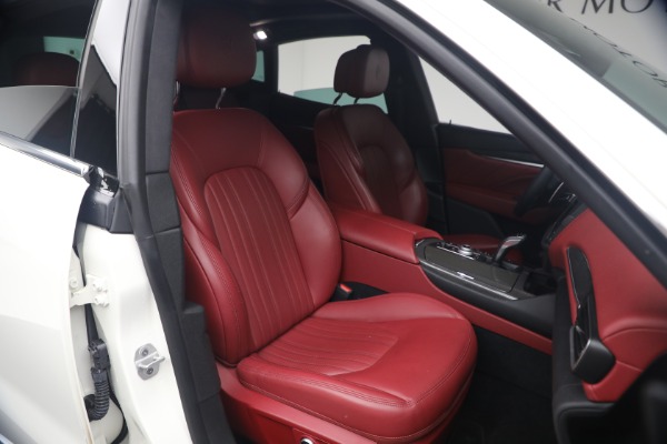 Used 2023 Maserati Levante GT for sale $42,900 at Alfa Romeo of Greenwich in Greenwich CT 06830 17