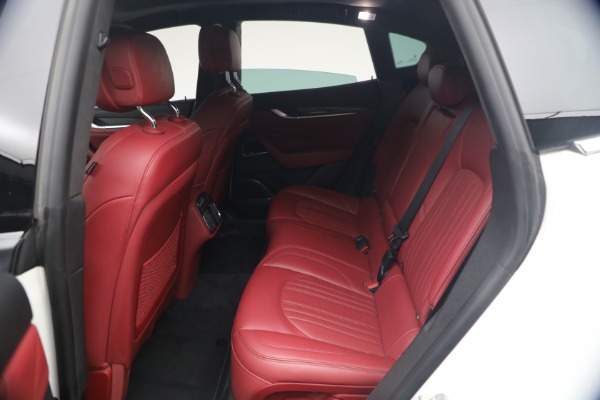 Used 2023 Maserati Levante GT for sale $42,900 at Alfa Romeo of Greenwich in Greenwich CT 06830 18