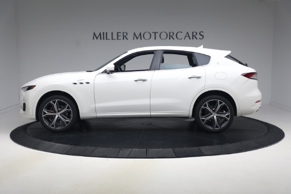 Used 2023 Maserati Levante GT for sale $42,900 at Alfa Romeo of Greenwich in Greenwich CT 06830 3