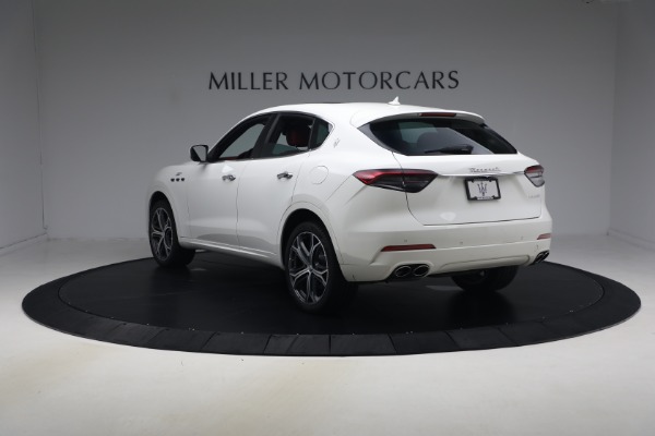 Used 2023 Maserati Levante GT for sale $42,900 at Alfa Romeo of Greenwich in Greenwich CT 06830 5