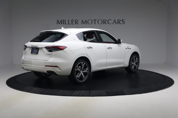 Used 2023 Maserati Levante GT for sale $42,900 at Alfa Romeo of Greenwich in Greenwich CT 06830 7