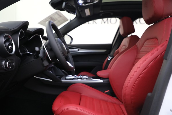 New 2023 Alfa Romeo Stelvio Veloce for sale $59,265 at Alfa Romeo of Greenwich in Greenwich CT 06830 11