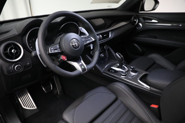 New 2023 Alfa Romeo Stelvio Quadrifoglio for sale $91,670 at Alfa Romeo of Greenwich in Greenwich CT 06830 13
