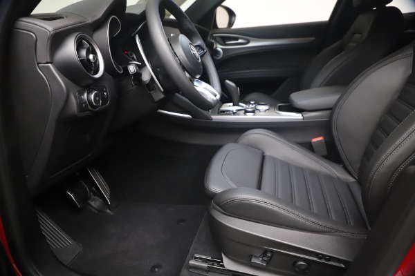 New 2023 Alfa Romeo Stelvio Veloce for sale $60,940 at Alfa Romeo of Greenwich in Greenwich CT 06830 13