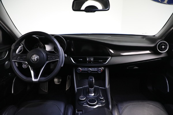Used 2019 Alfa Romeo Giulia Ti Sport Carbon for sale $34,900 at Alfa Romeo of Greenwich in Greenwich CT 06830 13