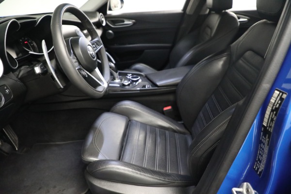 Used 2019 Alfa Romeo Giulia Ti Sport Carbon for sale $34,900 at Alfa Romeo of Greenwich in Greenwich CT 06830 15
