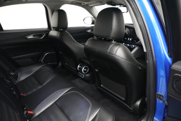Used 2019 Alfa Romeo Giulia Ti Sport Carbon for sale $34,900 at Alfa Romeo of Greenwich in Greenwich CT 06830 20