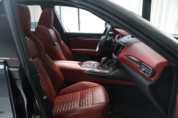 Used 2021 Maserati Levante Trofeo for sale Sold at Alfa Romeo of Greenwich in Greenwich CT 06830 19