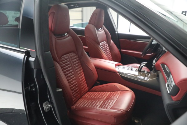 Used 2021 Maserati Levante Trofeo for sale $114,900 at Alfa Romeo of Greenwich in Greenwich CT 06830 20