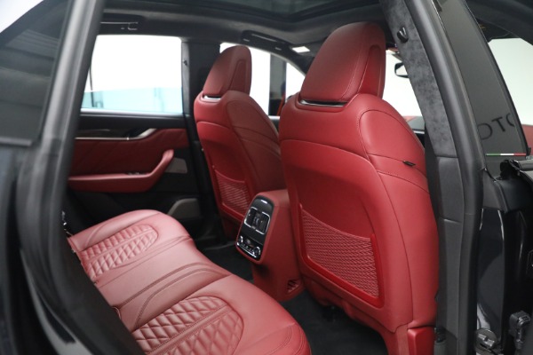 Used 2021 Maserati Levante Trofeo for sale $114,900 at Alfa Romeo of Greenwich in Greenwich CT 06830 22