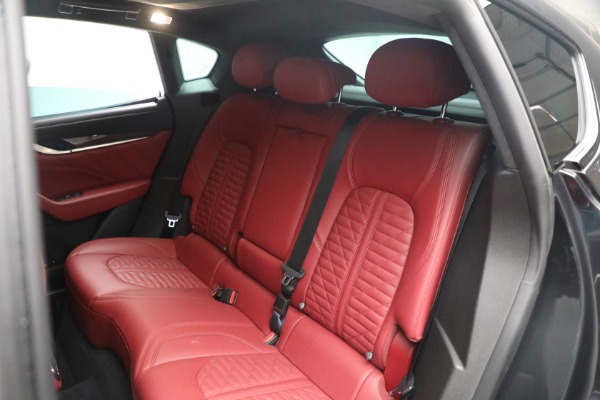 Used 2021 Maserati Levante Trofeo for sale $114,900 at Alfa Romeo of Greenwich in Greenwich CT 06830 28