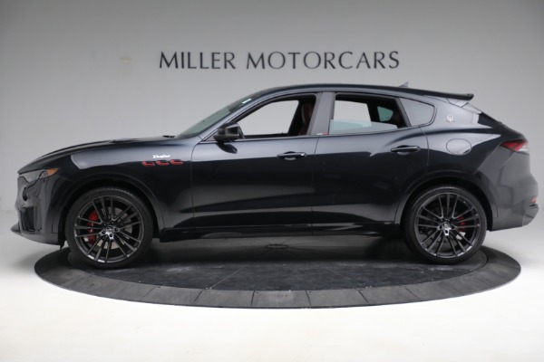 Used 2021 Maserati Levante Trofeo for sale Sold at Alfa Romeo of Greenwich in Greenwich CT 06830 3