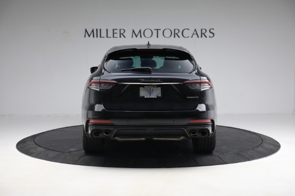 Used 2021 Maserati Levante Trofeo for sale Sold at Alfa Romeo of Greenwich in Greenwich CT 06830 6