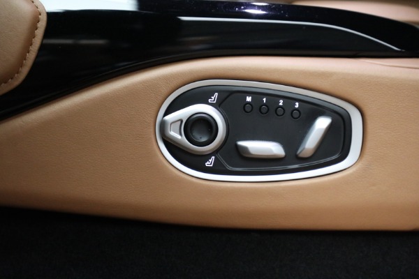 Used 2020 Aston Martin Vantage for sale $119,900 at Alfa Romeo of Greenwich in Greenwich CT 06830 18