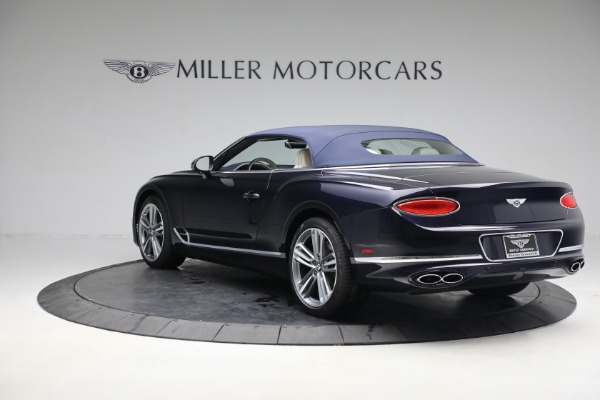 New 2023 Bentley Continental GTC V8 for sale $291,225 at Alfa Romeo of Greenwich in Greenwich CT 06830 18