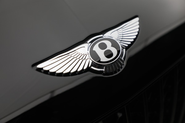 New 2023 Bentley Bentayga EWB Azure V8 for sale $297,600 at Alfa Romeo of Greenwich in Greenwich CT 06830 14