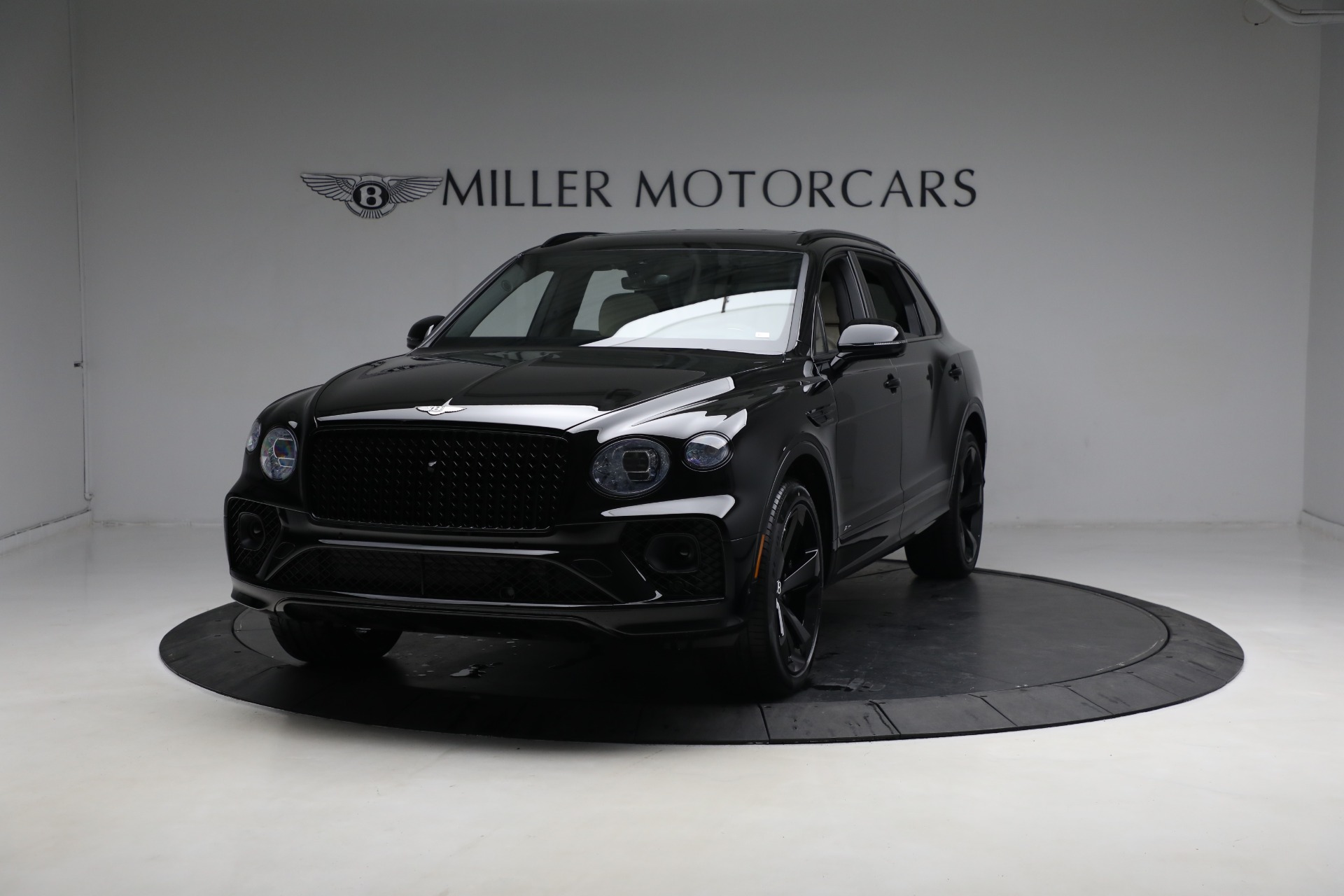 New 2023 Bentley Bentayga EWB Azure V8 for sale $297,600 at Alfa Romeo of Greenwich in Greenwich CT 06830 1