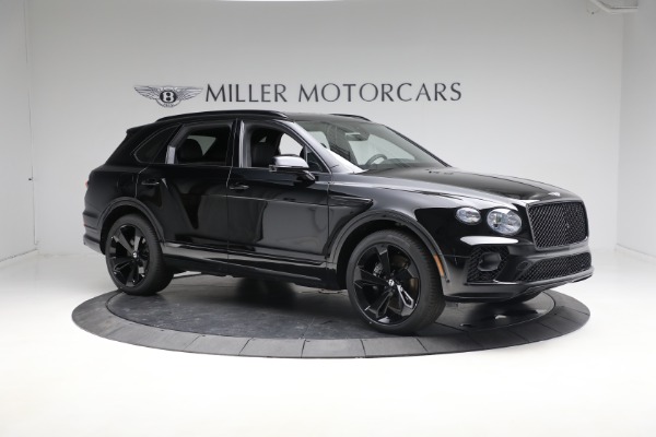 New 2023 Bentley Bentayga V8 for sale $238,470 at Alfa Romeo of Greenwich in Greenwich CT 06830 11