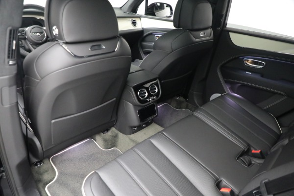 New 2023 Bentley Bentayga V8 for sale $238,470 at Alfa Romeo of Greenwich in Greenwich CT 06830 22