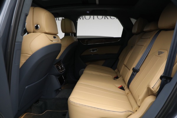 New 2023 Bentley Bentayga V8 for sale $230,170 at Alfa Romeo of Greenwich in Greenwich CT 06830 22