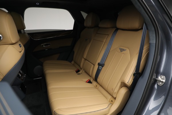 New 2023 Bentley Bentayga V8 for sale $230,170 at Alfa Romeo of Greenwich in Greenwich CT 06830 23