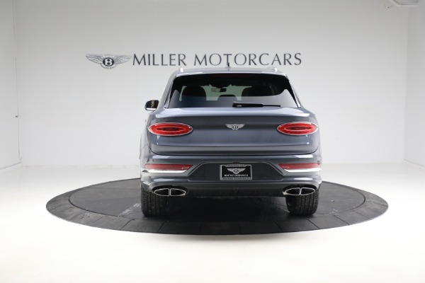 New 2023 Bentley Bentayga V8 for sale $230,170 at Alfa Romeo of Greenwich in Greenwich CT 06830 6
