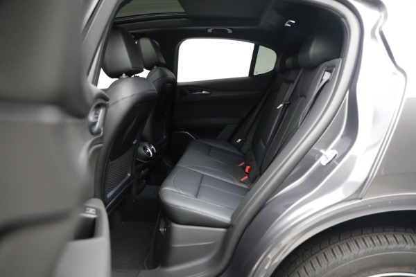 New 2023 Alfa Romeo Stelvio Ti for sale $55,980 at Alfa Romeo of Greenwich in Greenwich CT 06830 16