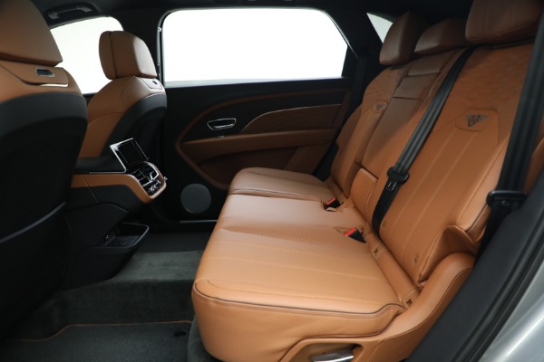 New 2023 Bentley Bentayga EWB Azure V8 for sale $274,655 at Alfa Romeo of Greenwich in Greenwich CT 06830 24