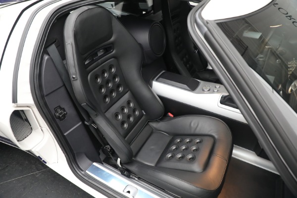 Used 2006 Ford GT for sale $449,900 at Alfa Romeo of Greenwich in Greenwich CT 06830 18