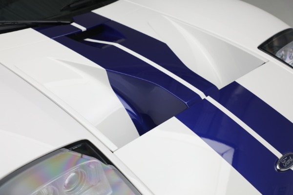 Used 2006 Ford GT for sale $449,900 at Alfa Romeo of Greenwich in Greenwich CT 06830 26