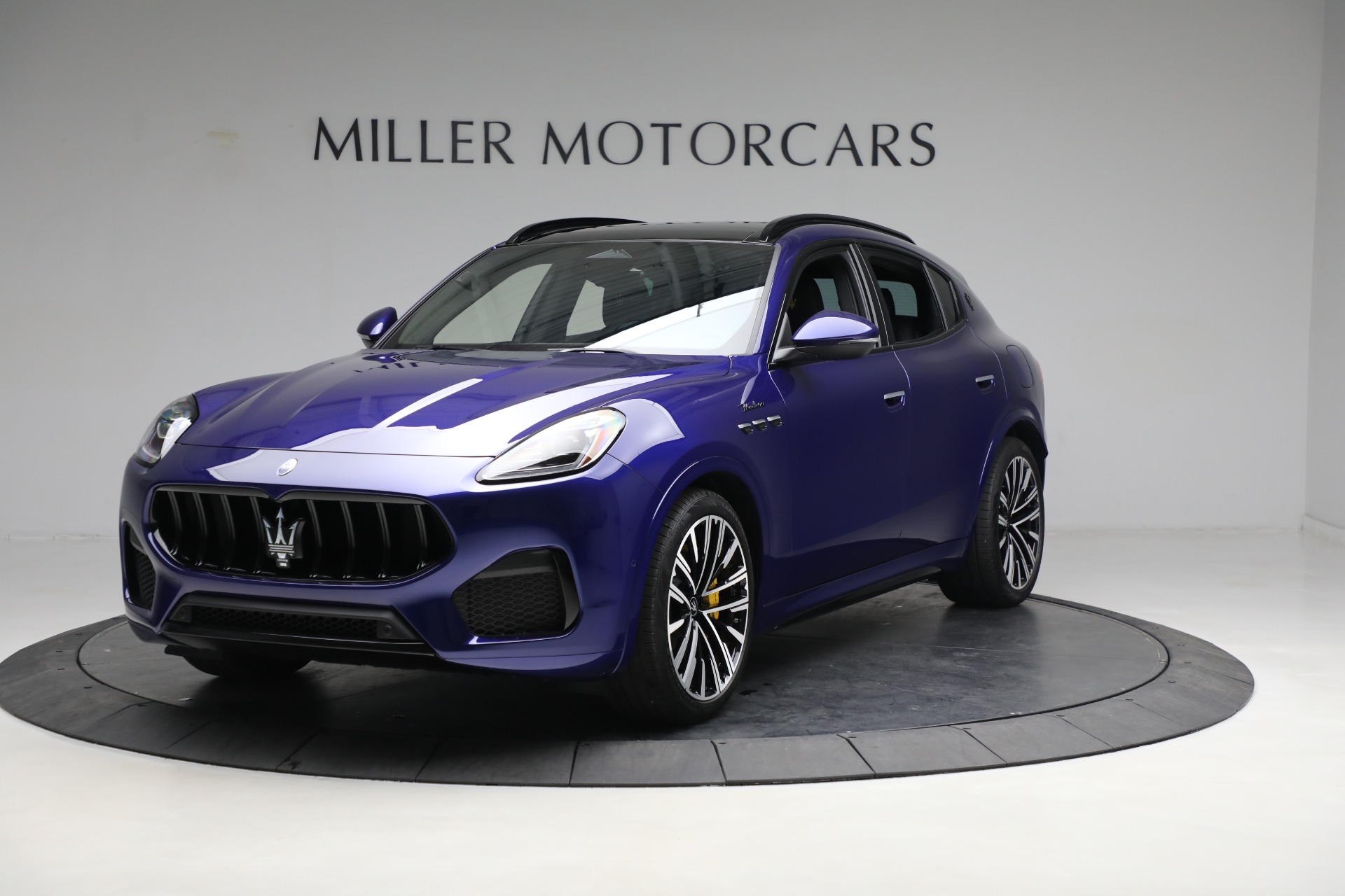 New 2023 Maserati Grecale Modena for sale $90,495 at Alfa Romeo of Greenwich in Greenwich CT 06830 1