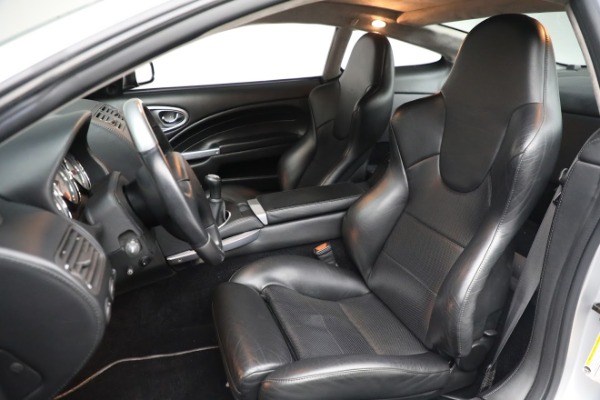 Used 2005 Aston Martin V12 Vanquish S for sale $199,900 at Alfa Romeo of Greenwich in Greenwich CT 06830 17