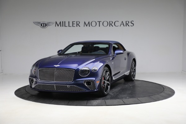 New 2023 Bentley Continental GTC Azure V8 for sale $334,475 at Alfa Romeo of Greenwich in Greenwich CT 06830 15