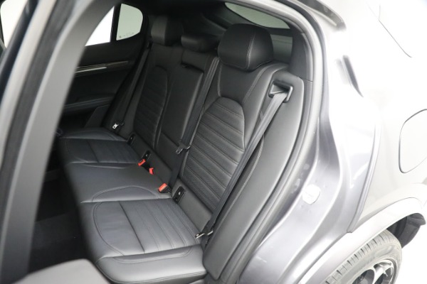New 2023 Alfa Romeo Stelvio Quadrifoglio for sale $79,900 at Alfa Romeo of Greenwich in Greenwich CT 06830 19