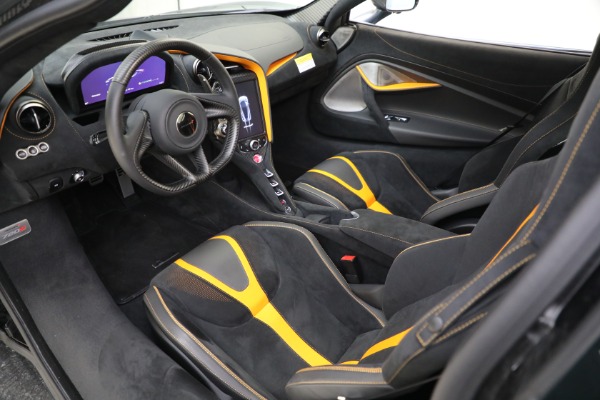 Used 2018 McLaren 720S Performance for sale Sold at Alfa Romeo of Greenwich in Greenwich CT 06830 17