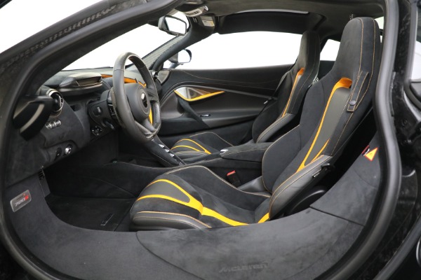 Used 2018 McLaren 720S Performance for sale $289,900 at Alfa Romeo of Greenwich in Greenwich CT 06830 18