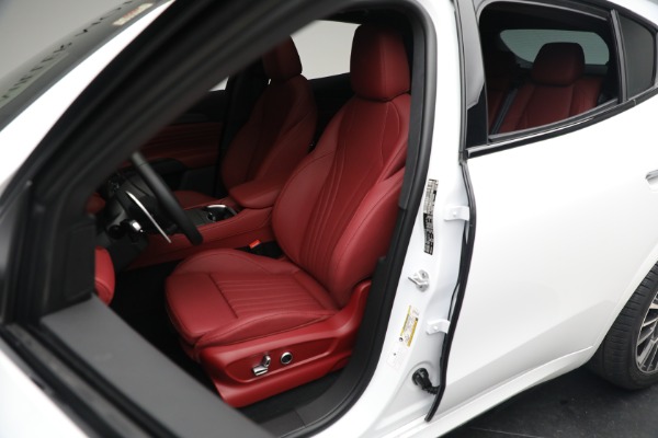 New 2023 Maserati Grecale Modena for sale $85,497 at Alfa Romeo of Greenwich in Greenwich CT 06830 15