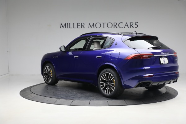 New 2023 Maserati Grecale Modena for sale $86,697 at Alfa Romeo of Greenwich in Greenwich CT 06830 5