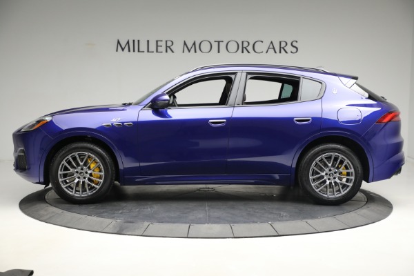 New 2023 Maserati Grecale GT for sale $73,597 at Alfa Romeo of Greenwich in Greenwich CT 06830 3