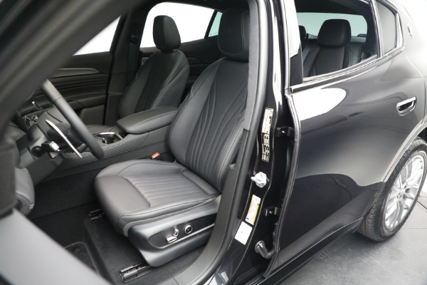 New 2023 Maserati Grecale GT for sale $73,797 at Alfa Romeo of Greenwich in Greenwich CT 06830 15